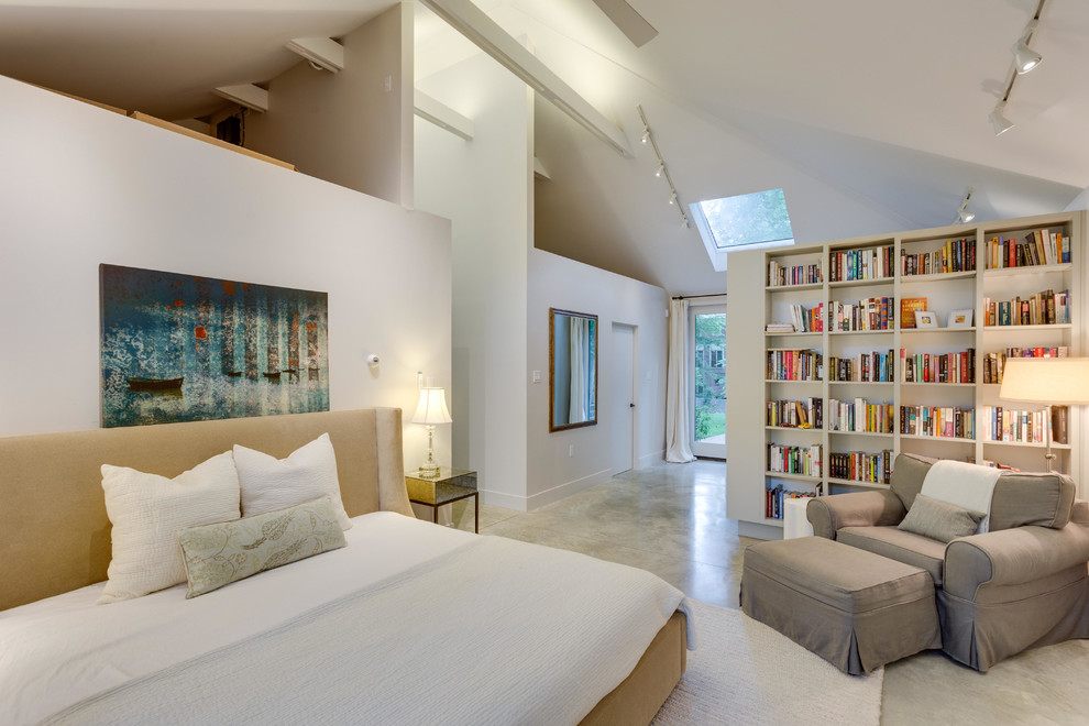 Источник вдохновения для домашнего уюта: хозяйская спальня среднего размера в современном стиле с белыми стенами и бетонным полом
