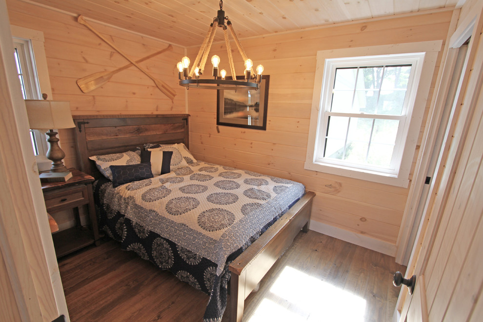 Foto de dormitorio rural de tamaño medio