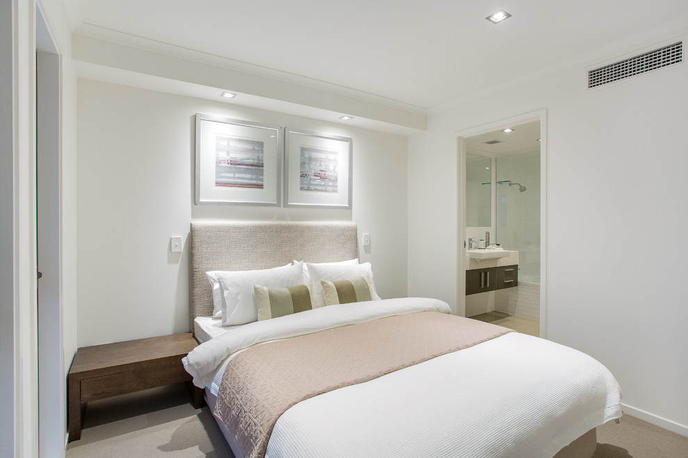 Inspiration for a contemporary bedroom remodel in Brisbane