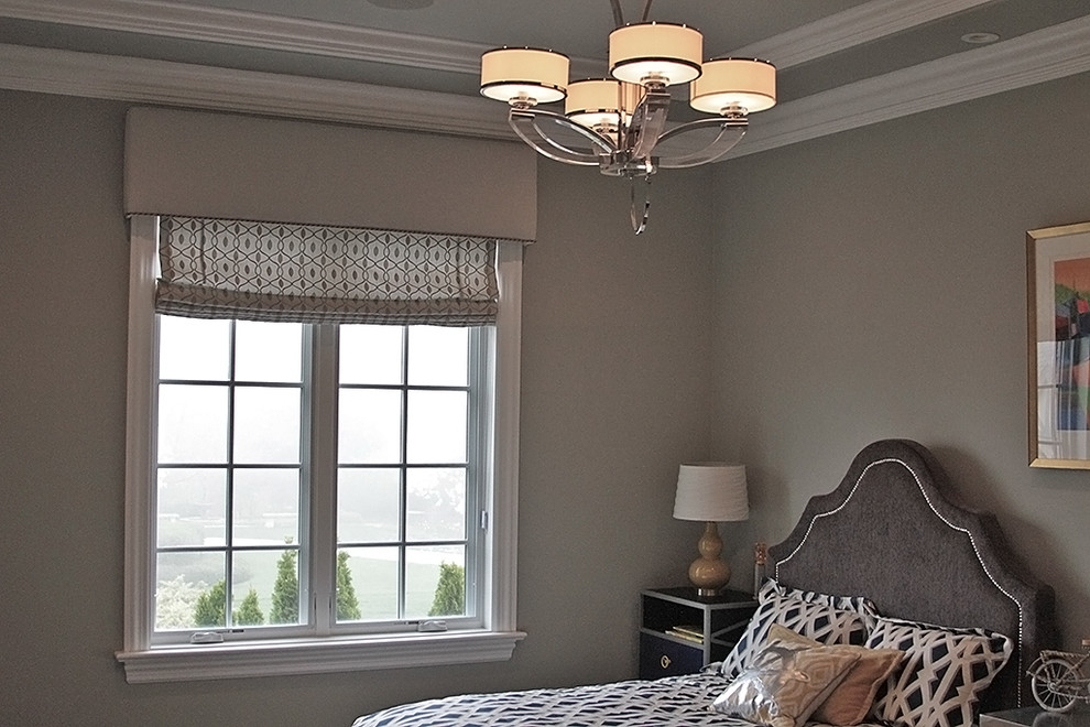 Roman Shades with Elegant Trimmed Cornice in the Bedroom