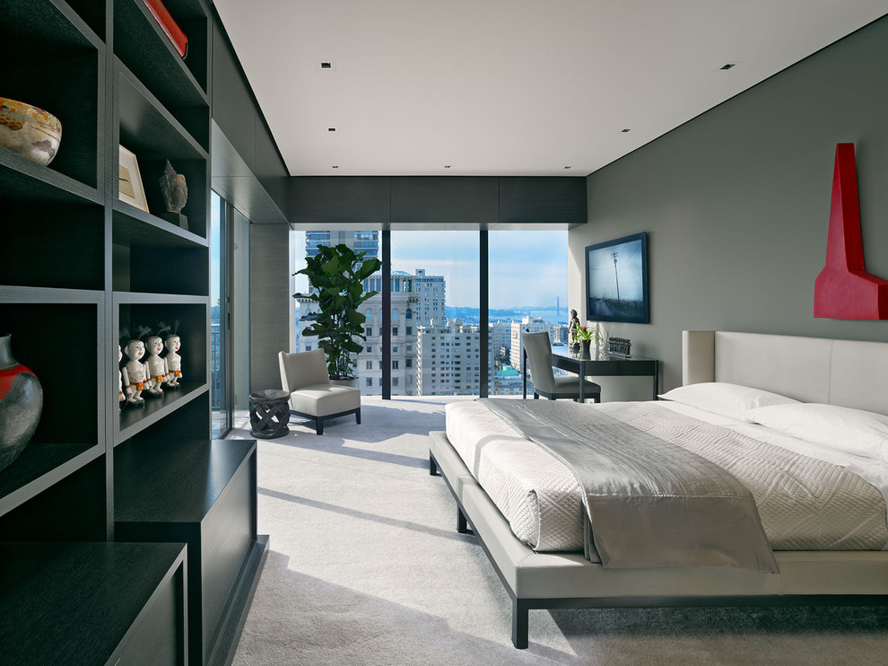 На фото: спальня в стиле модернизм с серыми стенами и ковровым покрытием без камина с