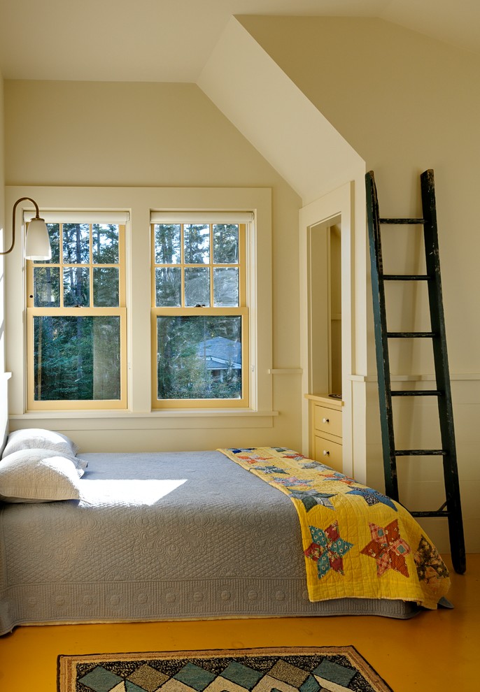 Inspiration for a rustic guest bedroom in Burlington with beige walls, no fireplace and a dado rail.