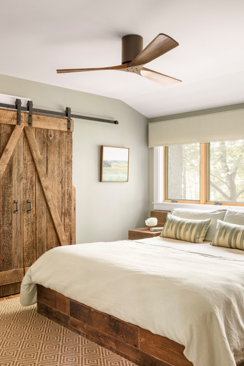 Gorgeous barn door ideas for bedroom!  Whether you are wanting modern, traditional, or rustic, I have tons of great ideas here!