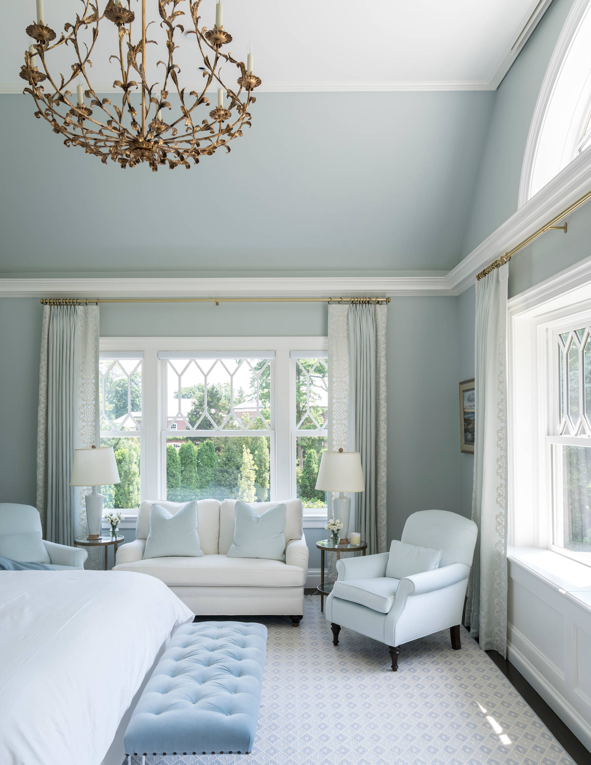 75 Beautiful Large Bedroom With Blue Walls Pictures Ideas November 2020 Houzz