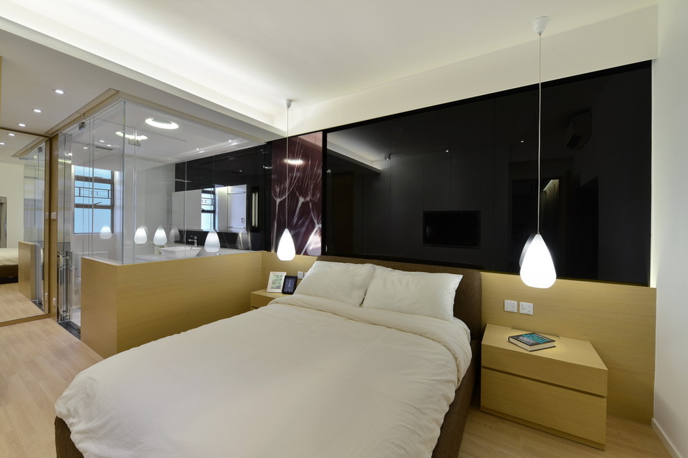 Bedroom - modern bedroom idea in Hong Kong
