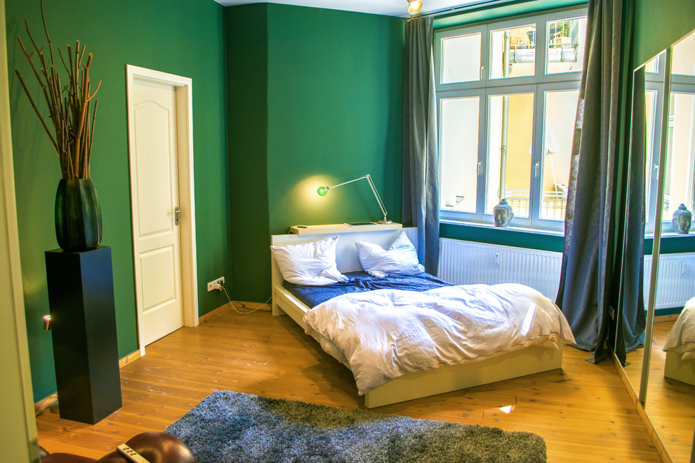 ベルリンにあるコンテンポラリースタイルのおしゃれな寝室