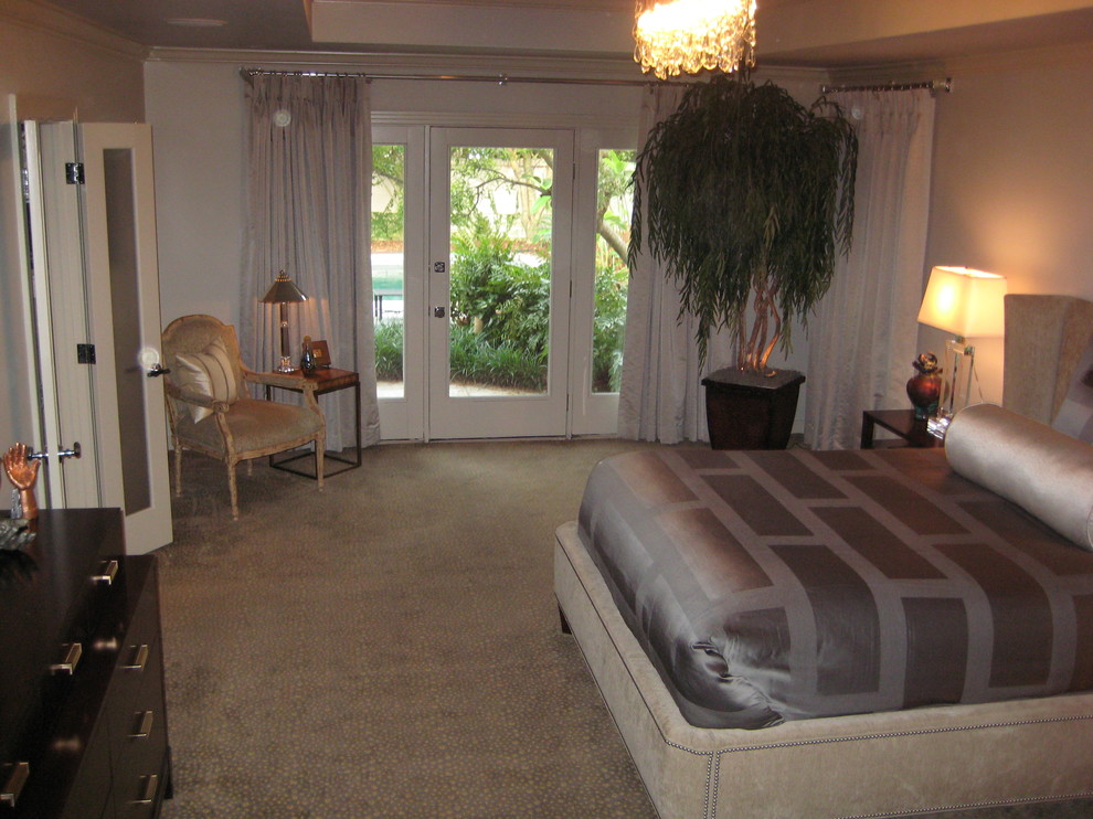 Inspiration for a transitional bedroom remodel in New Orleans