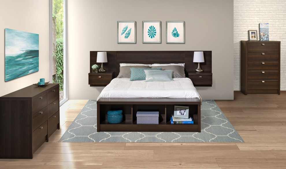 Trendy bedroom photo in Vancouver