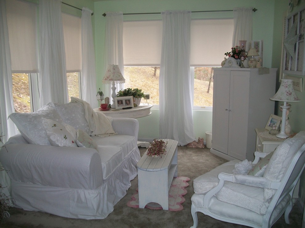 Inspiration pour une chambre style shabby chic.