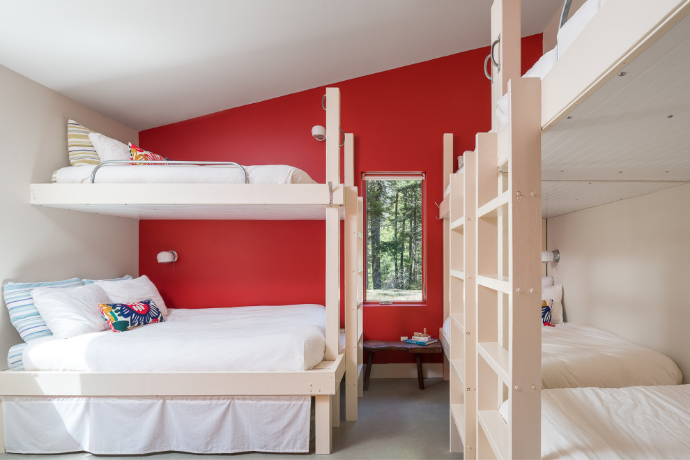 Idéer för ett litet modernt gästrum, med röda väggar, betonggolv och grått golv