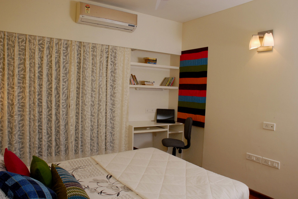 Bedroom - contemporary bedroom idea in Pune