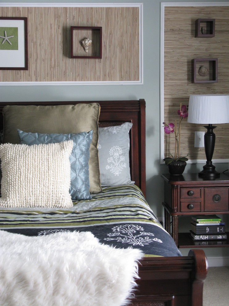 Idéer för funkis sovrum, med grå väggar och heltäckningsmatta