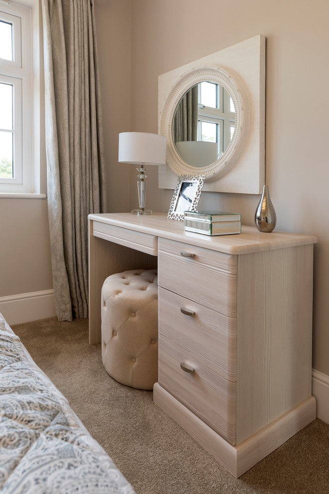 Show home fitted dressing table Modern Bedroom Other by