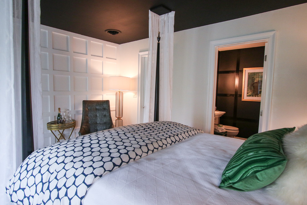 Ispirazione per una camera degli ospiti tradizionale di medie dimensioni con pareti bianche, moquette e nessun camino