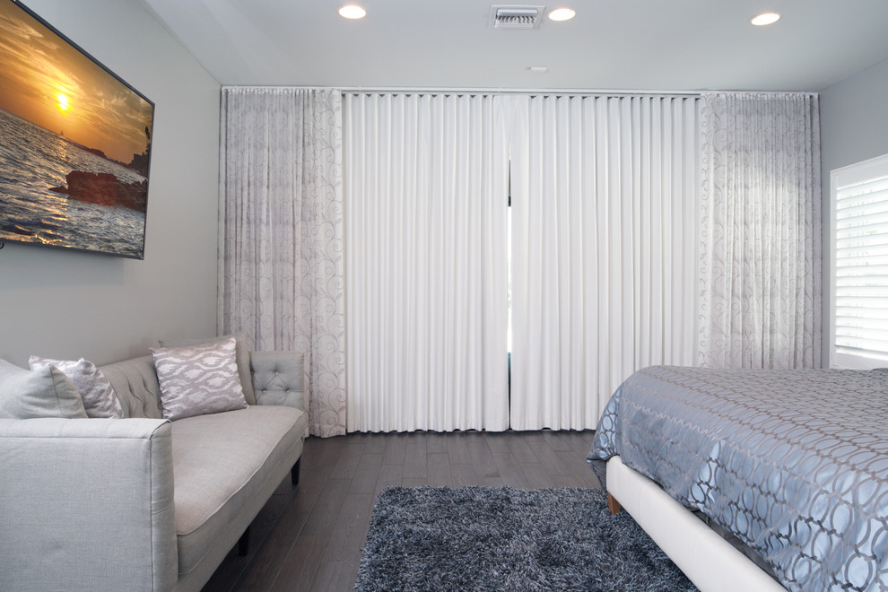 Photo of a contemporary grey and silver bedroom in Orlando.