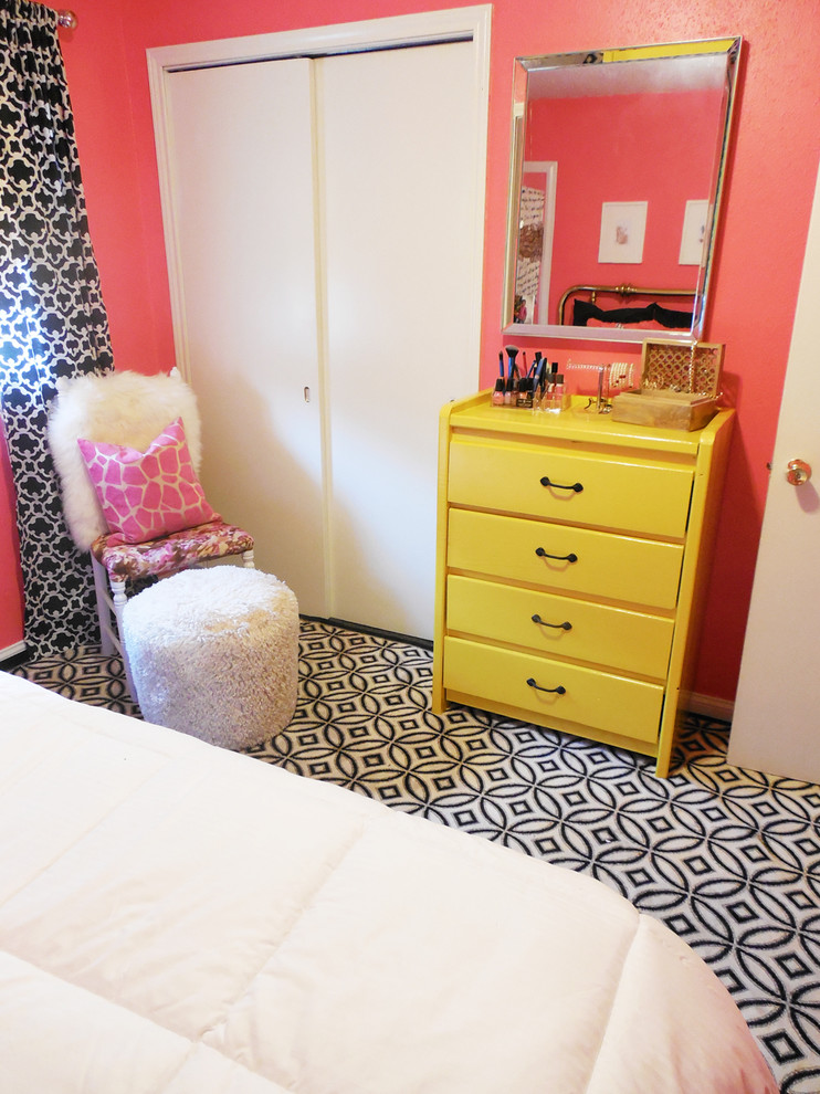 Inspiration for a bedroom in New Orleans with pink walls.