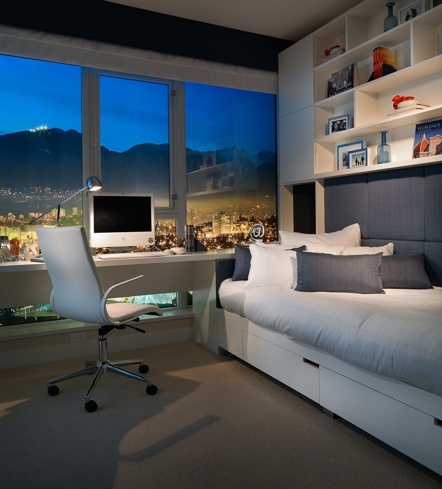 Kleines Modernes Gästezimmer mit Teppichboden in Vancouver