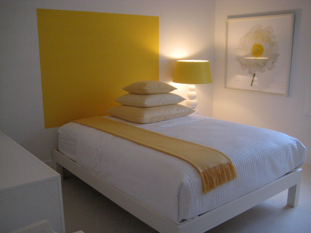 Inspiration for a contemporary bedroom in Miami with white walls, carpet and white floors.