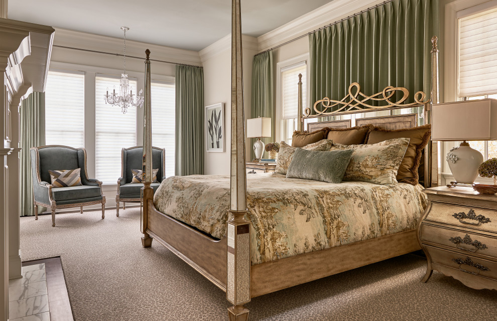 Idéer för vintage sovrum, med beige väggar, heltäckningsmatta och grått golv