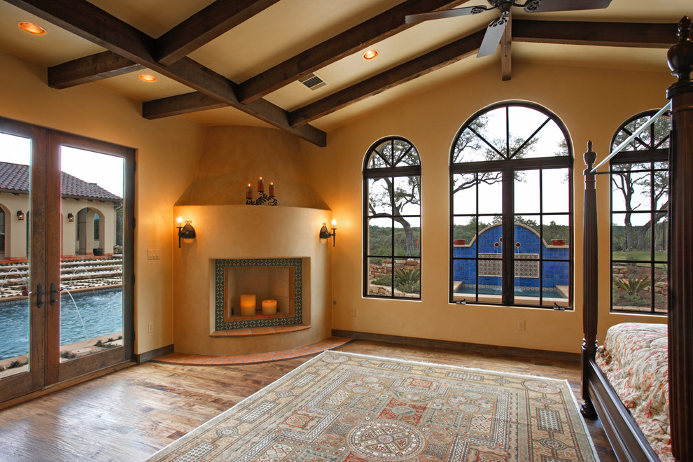 Spanish colonial Bedroom Austin by Vanguard Studio Inc. Houzz UK