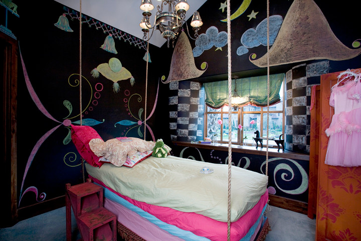ダラスにあるトラディショナルスタイルのおしゃれな寝室のインテリア