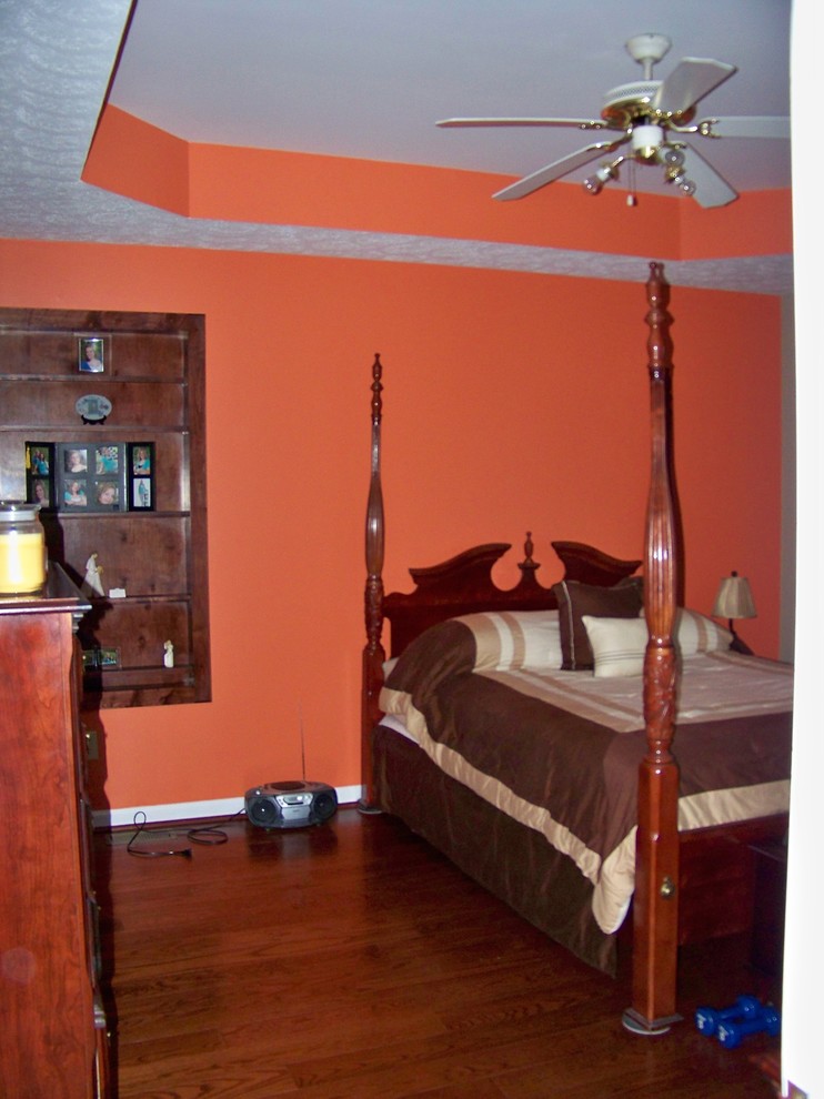 This is an example of a traditional bedroom in Nashville.