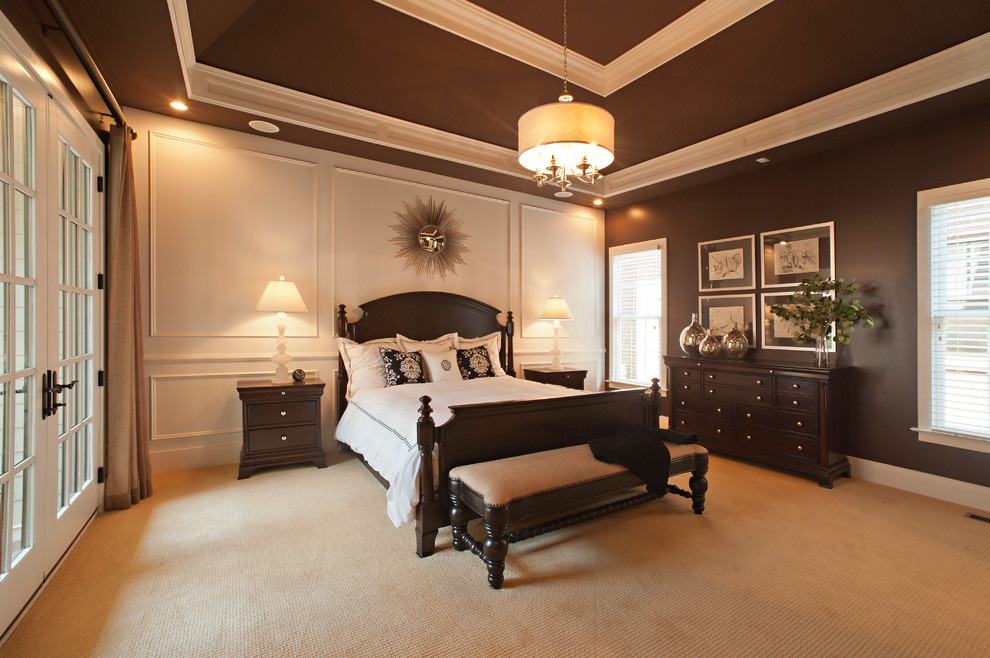 Elegant bedroom photo in Louisville