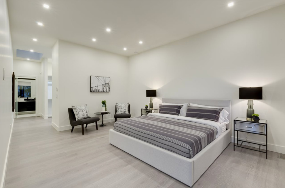This is an example of a modern bedroom in Vancouver.