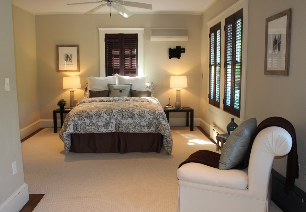 Staging & Redesign Riverview Road, Gloucester, MA Beach Style