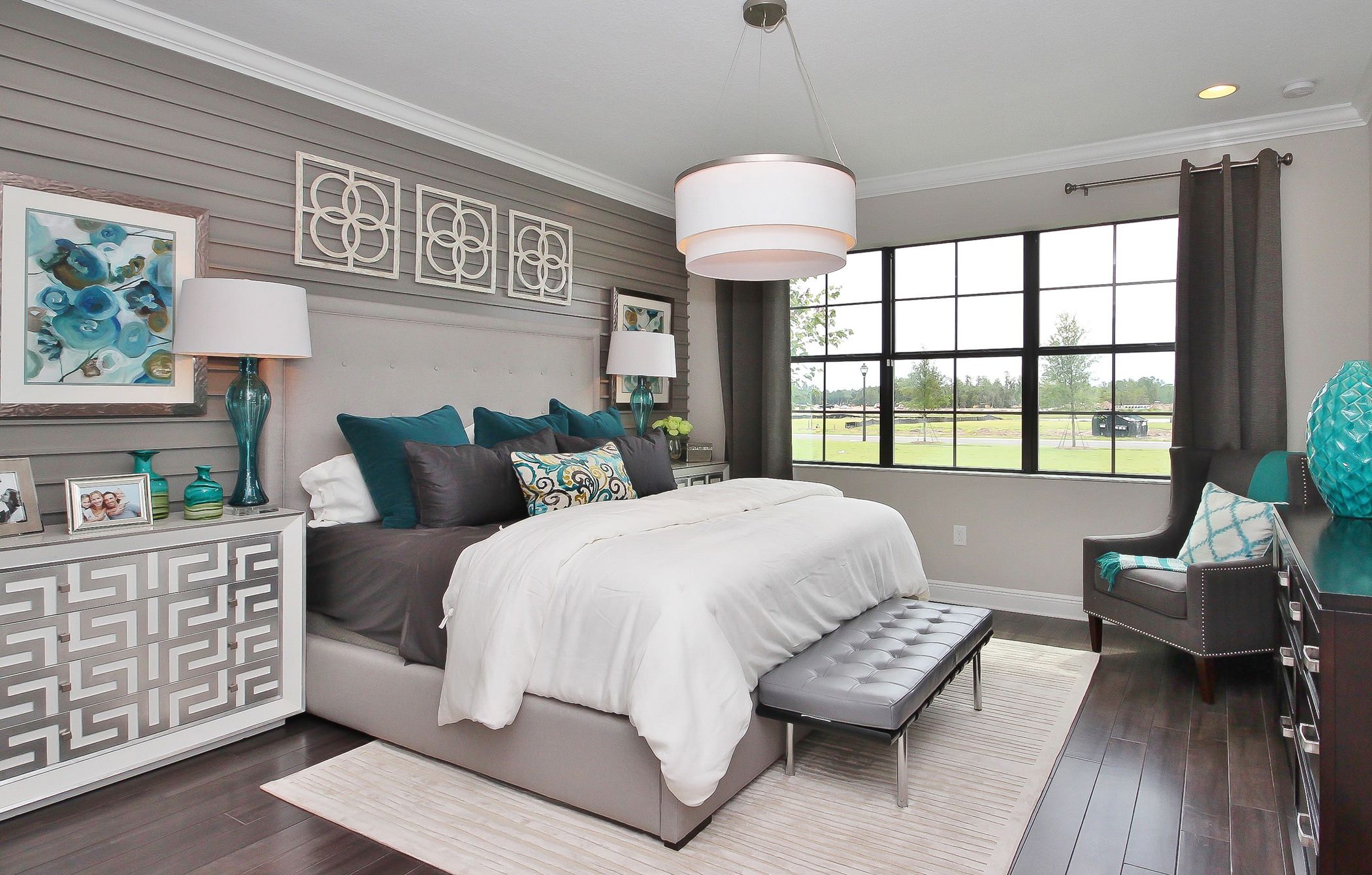 Attracktive grey and teal bedroom Turquoise And Gray Bedroom Ideas Photos Houzz