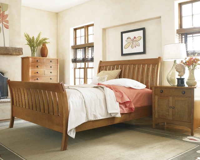 Stickley on sale mission bed