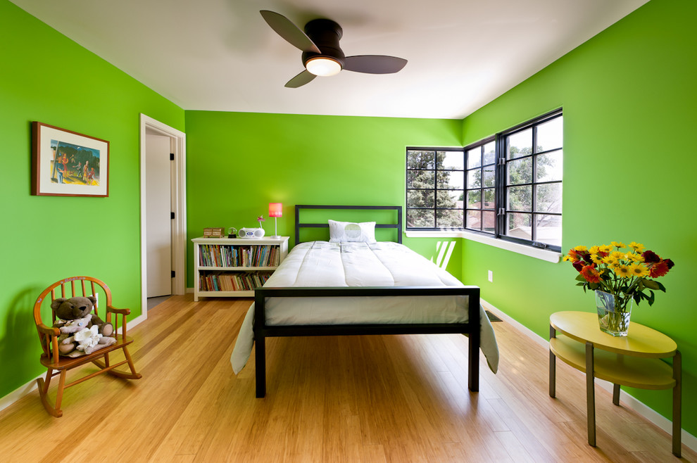 Bedroom - contemporary bedroom idea in Denver