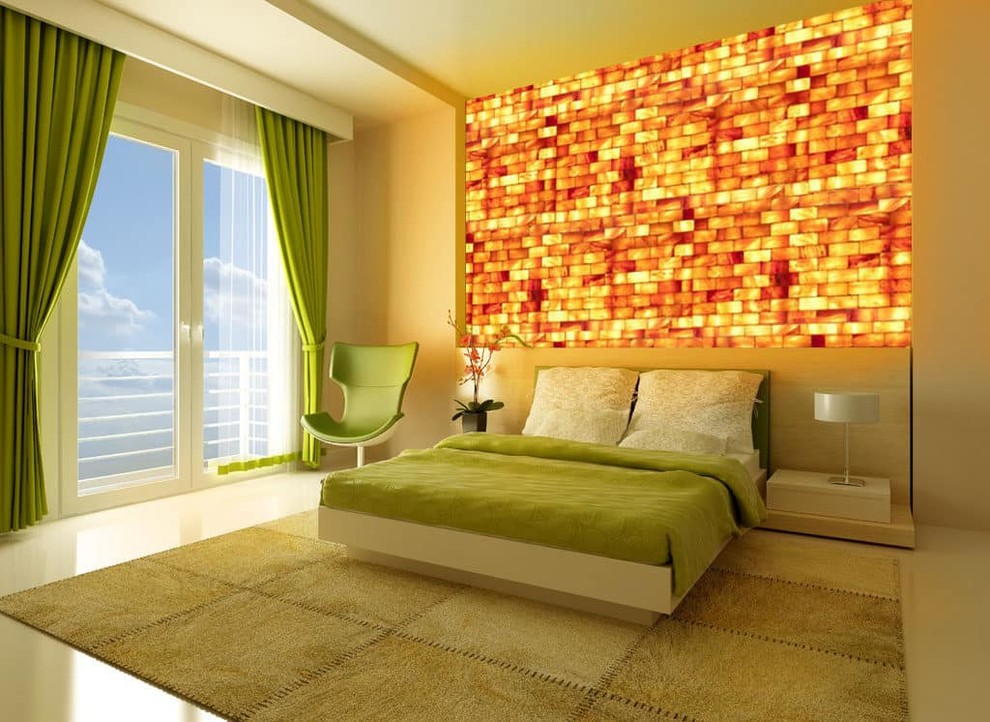 Foto de habitación de invitados contemporánea de tamaño medio con paredes beige, suelo de cemento y suelo beige