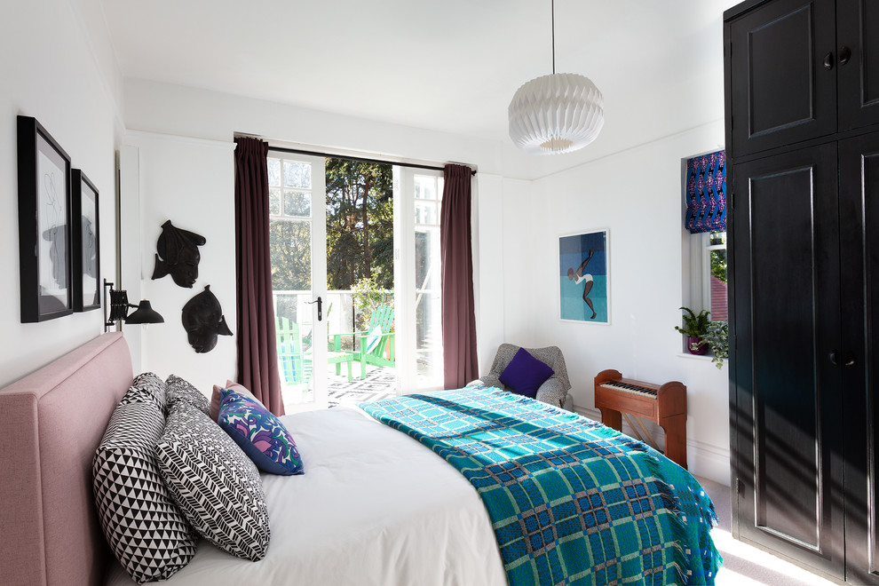 This is an example of a bohemian bedroom in London.