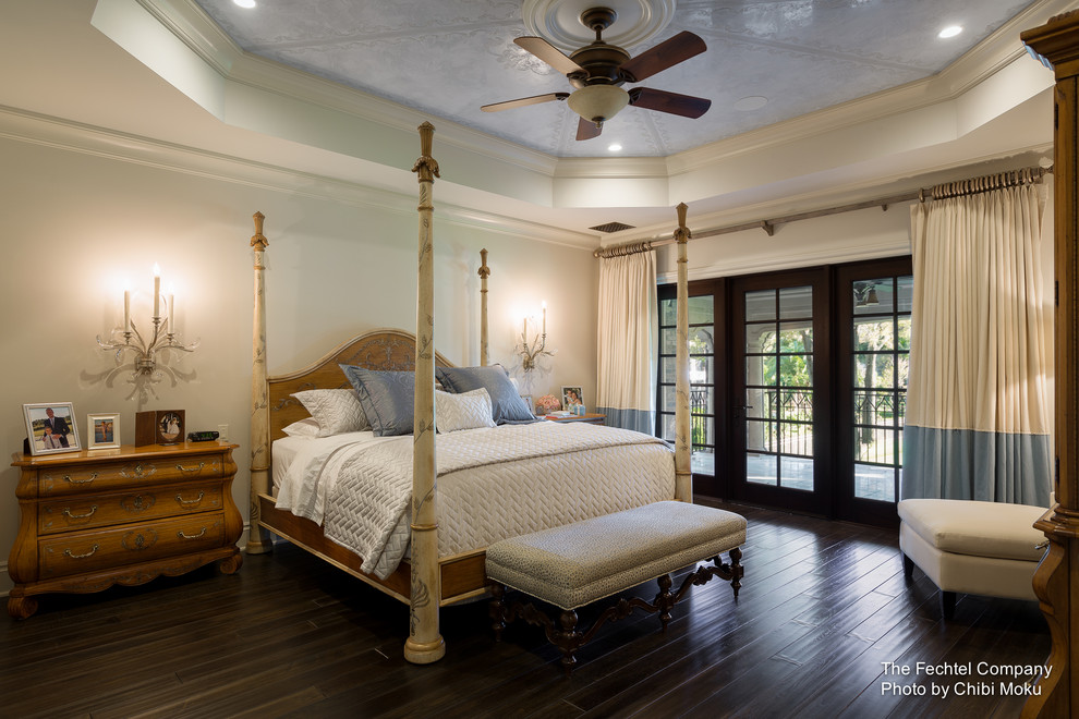 Example of an eclectic bedroom design in Tampa