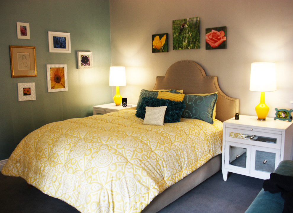 Medium sized traditional guest bedroom in Orange County with multi-coloured walls and carpet.