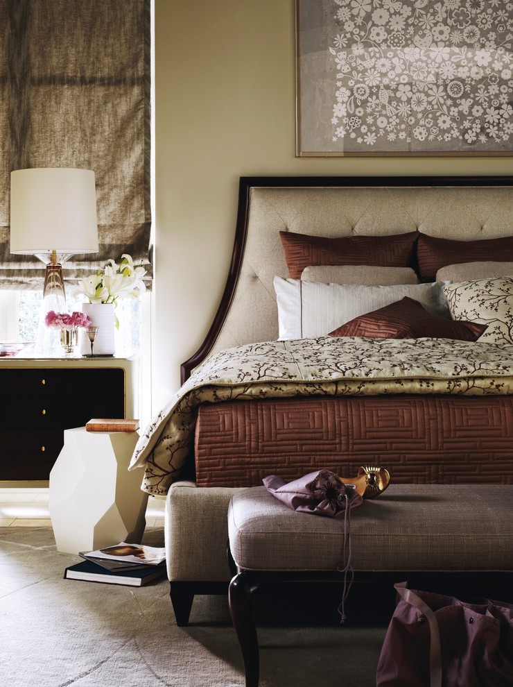 Bedroom - contemporary bedroom idea in Milwaukee