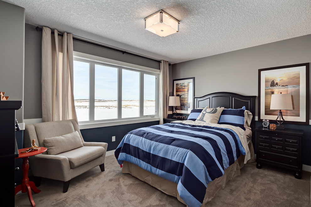 Medium sized traditional guest bedroom in Calgary with grey walls and carpet.