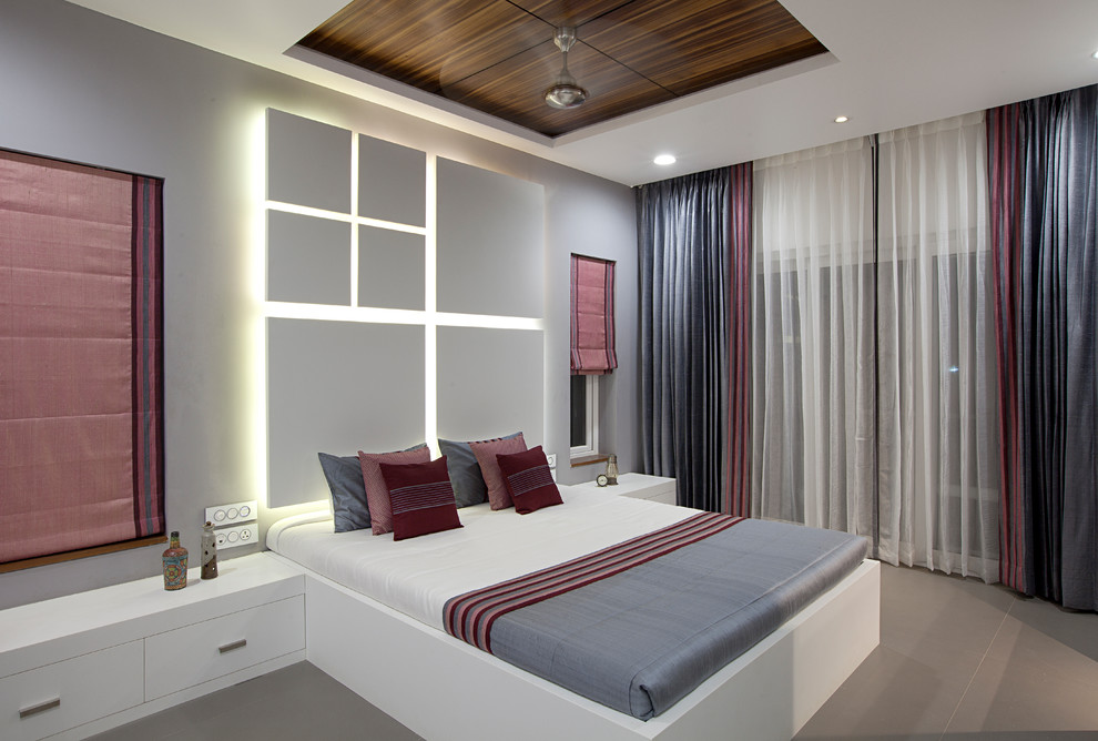 This is an example of a modern bedroom in Pune.