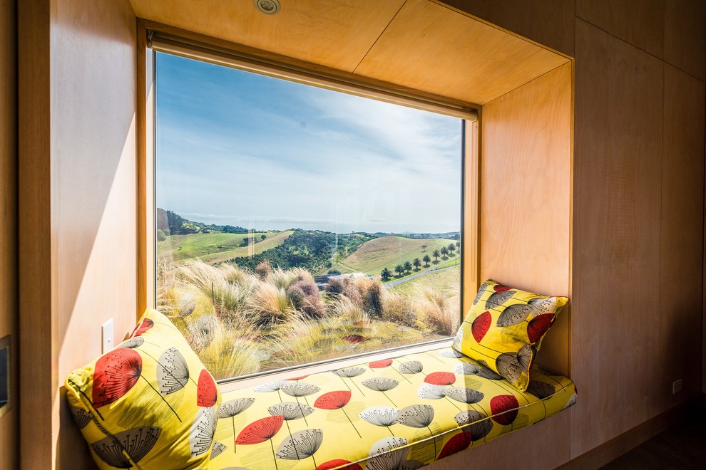 Trendy bedroom photo in Auckland