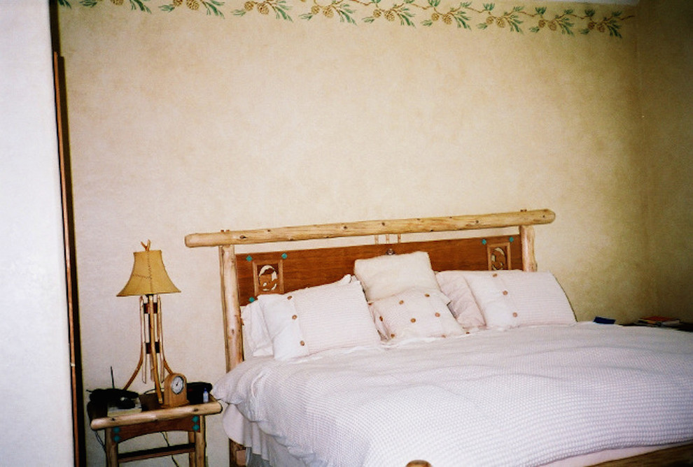 Example of a bedroom design in Seattle