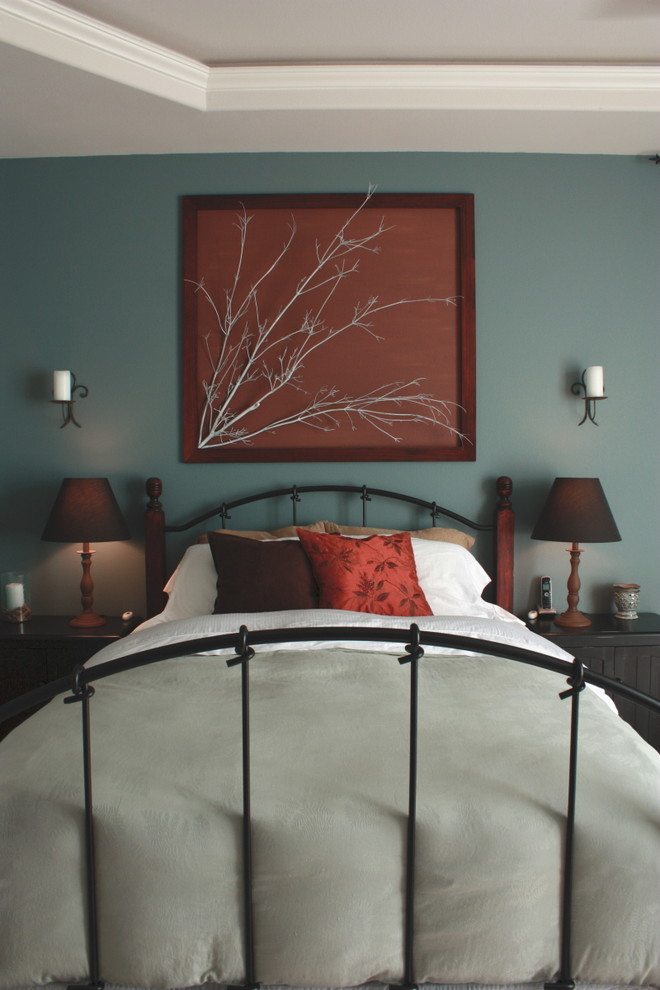 Modernes Schlafzimmer mit grauer Wandfarbe in Seattle