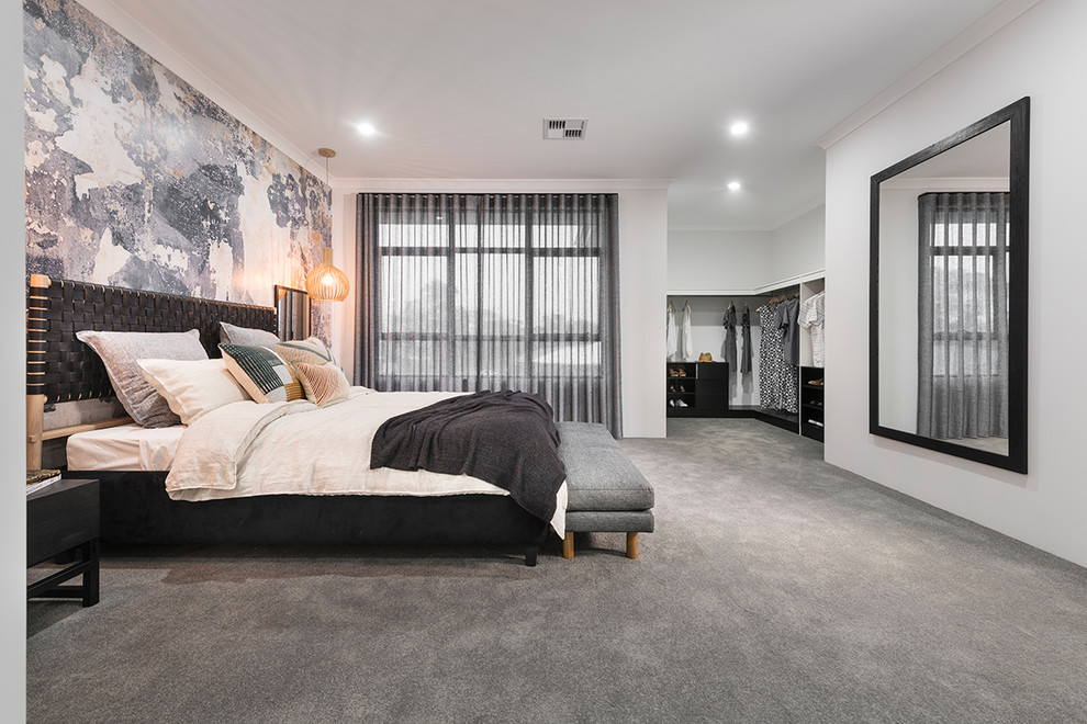 Diseño de dormitorio principal contemporáneo grande con paredes blancas, moqueta y suelo gris