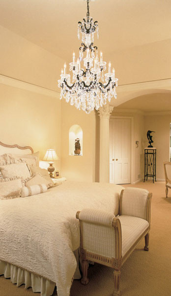 Mittelgroßes Shabby-Look Gästezimmer mit beiger Wandfarbe und Teppichboden in Sonstige