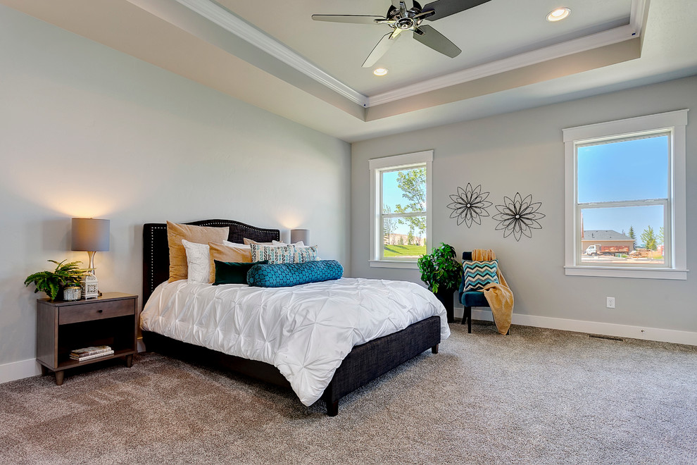 The Riverside V2 Legacy (Eagle, ID) Contemporary Bedroom Boise