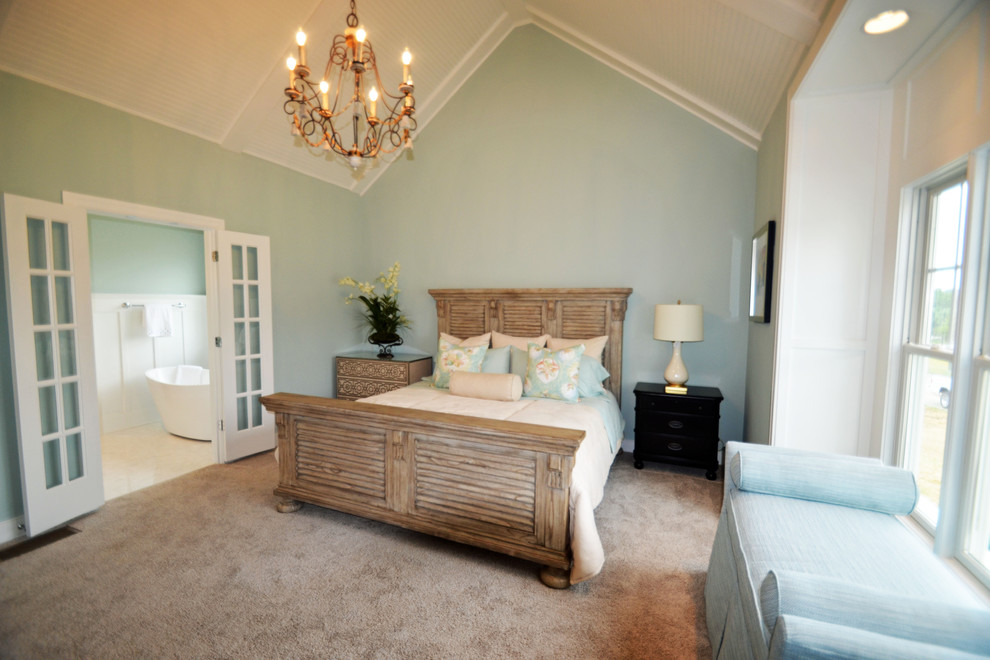 Bedroom - contemporary bedroom idea in Louisville