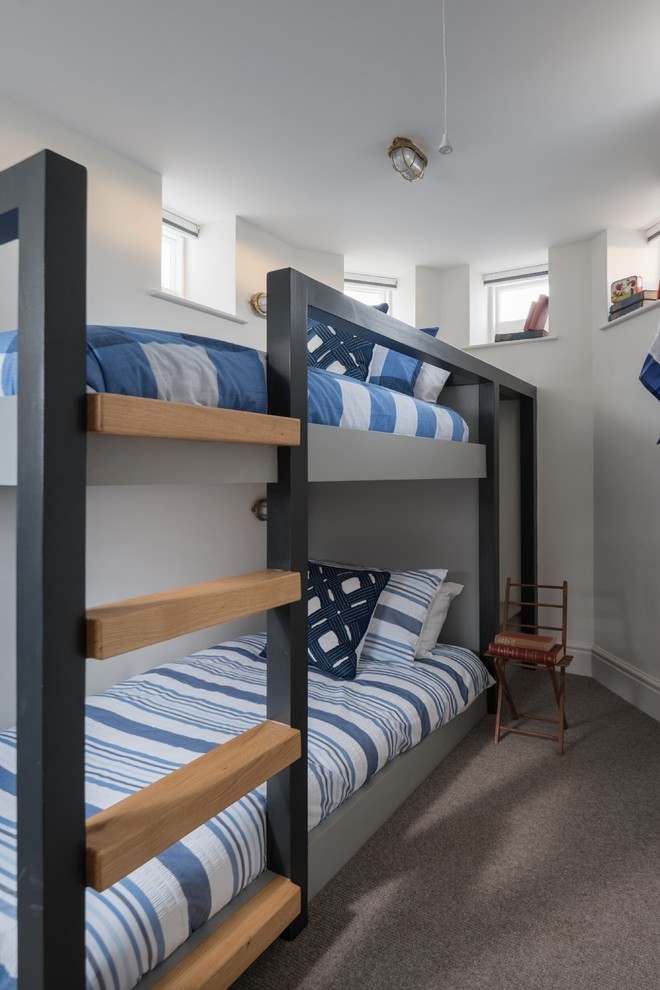 This is an example of a nautical bedroom in Cornwall.