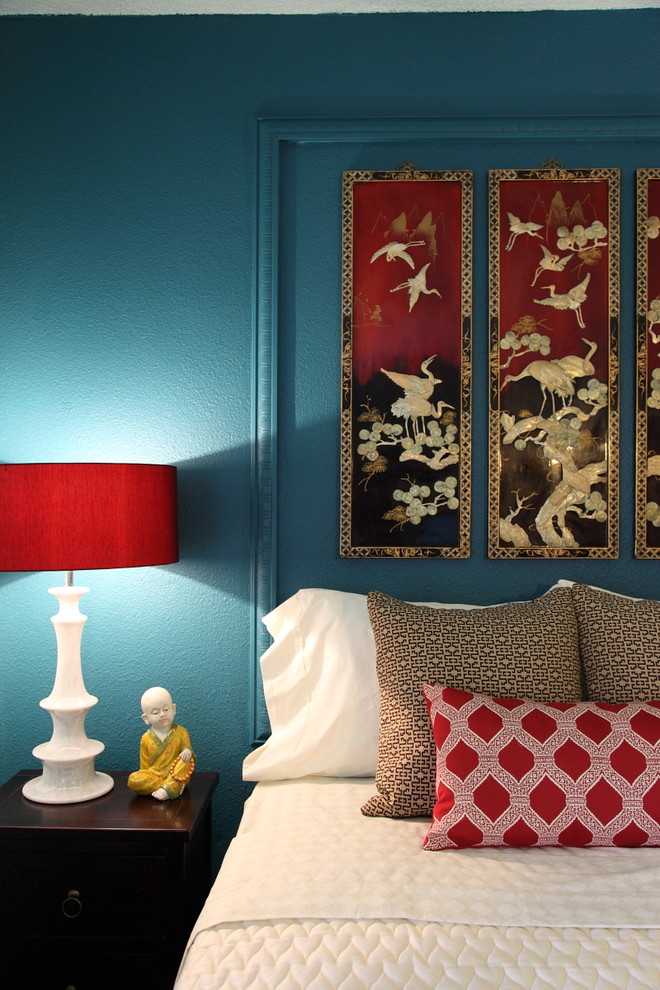 Zen bedroom photo in Los Angeles with blue walls