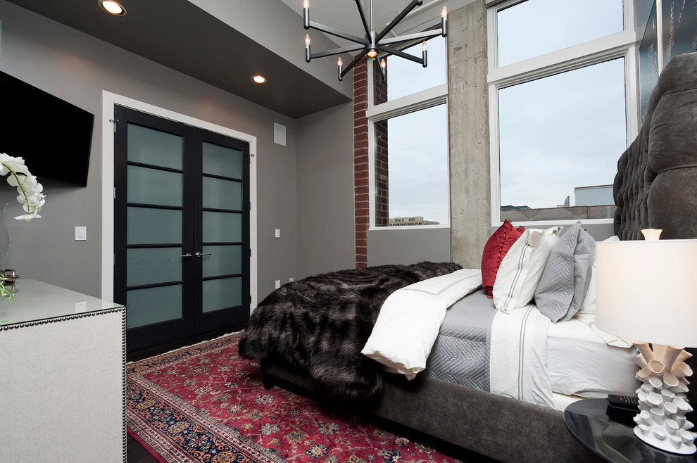 Titanium Lofts Residence Guest Bedroom, Kids' Bedroom & Guest Bathroom