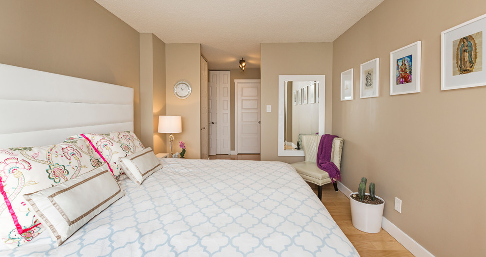 Small minimalist bedroom photo in Vancouver